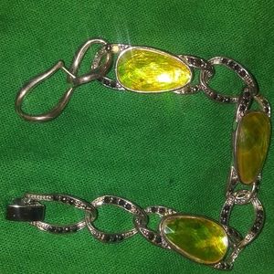 Beautiful green stone and silver bracelet